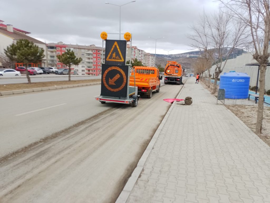 Kara Yollarında 58 bin 246 levha kaldırıldı