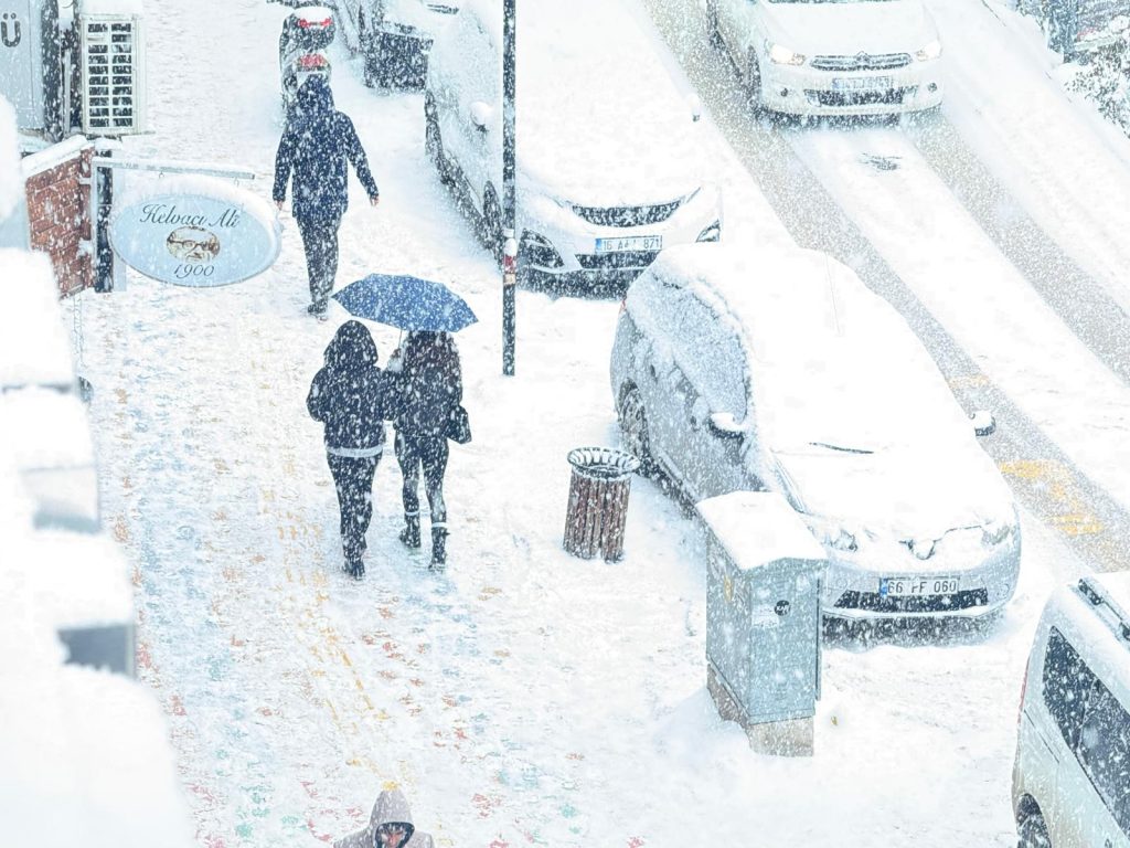 Okullar için gözler Yozgat Valiliğinde