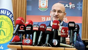 Geçgel: “Yerel basın kapanma noktasına geldi”