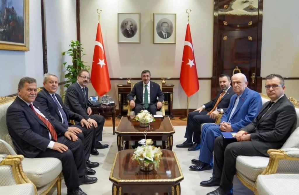  Akgül ve Şahan’dan Yılmaz’a ziyaret