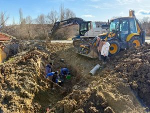 Çekerek’te içme suyu hattı yenilendi