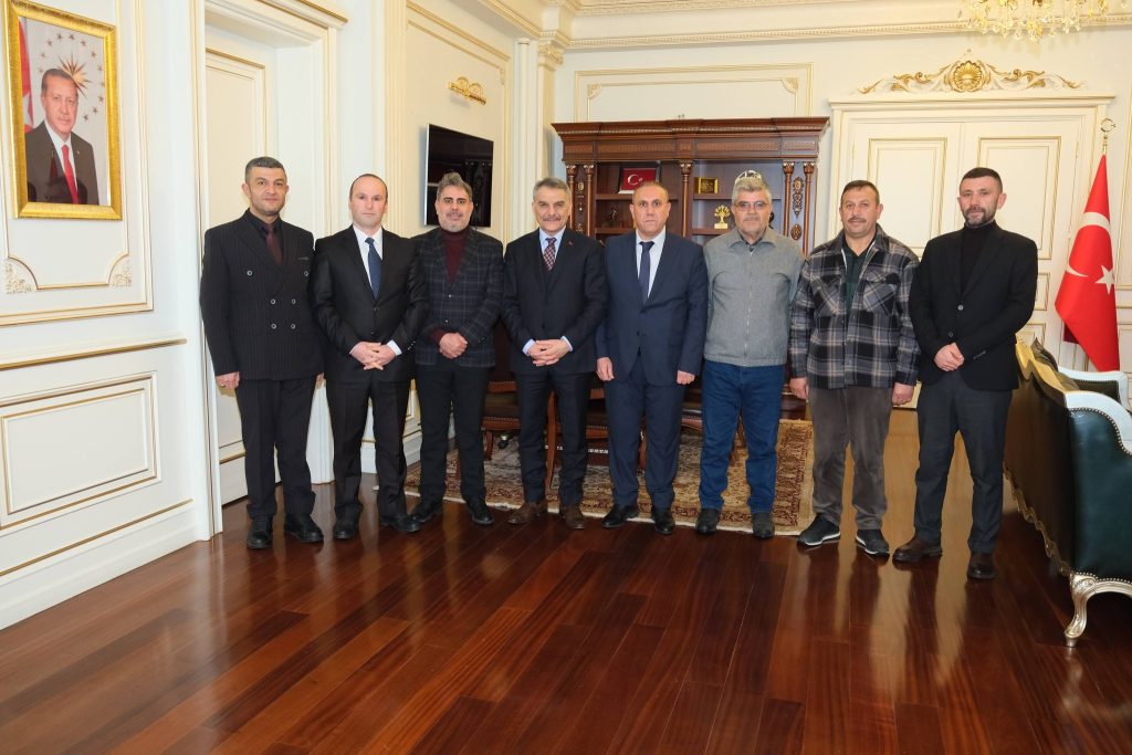 Başkan Gümüş ve yönetiminden Vali Özkan’a ziyaret