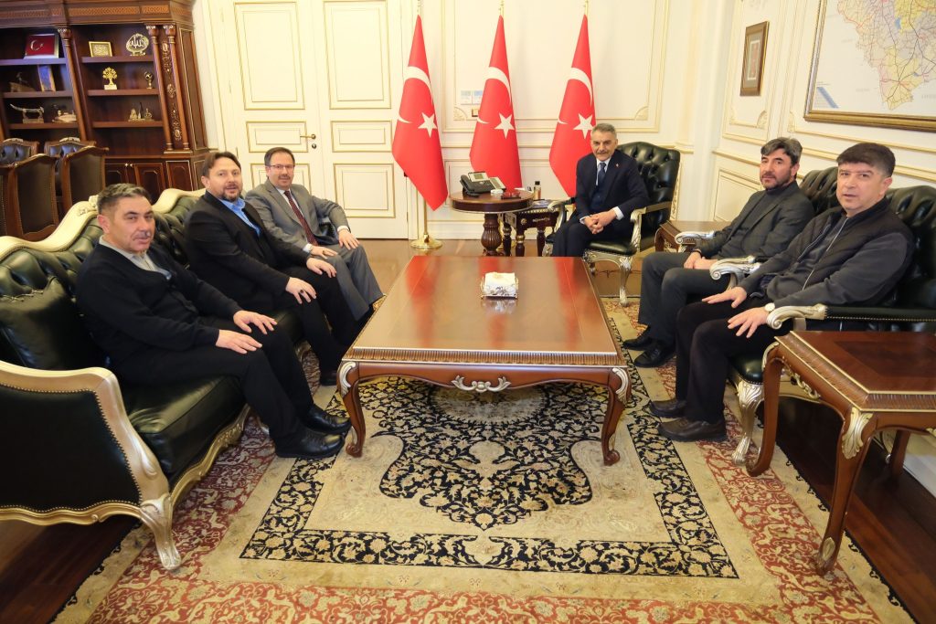 Başkan Kandemir ve yönetiminden Vali Özkan’a ziyaret