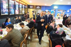 Vakıflar’dan Mihra Restoranda gönül sofrası