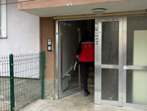  Hane ziyaretleri devam ediyor