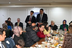 Emniyet teşkilatına anlamlı iftar programı