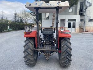 Çalıntı traktör garajda ele geçirildi