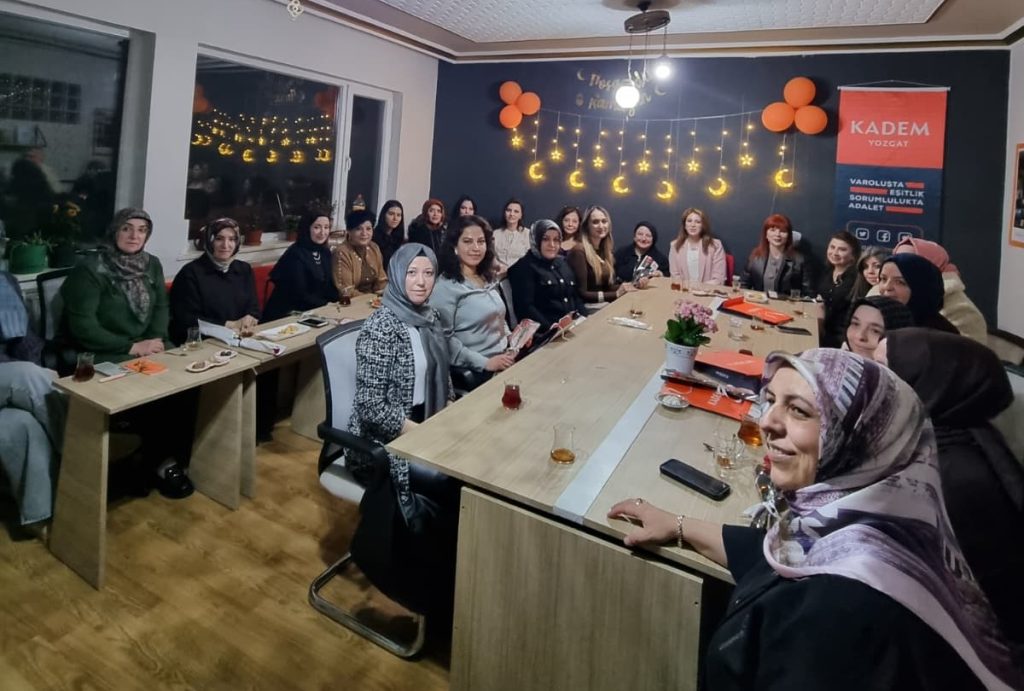 KADEM’den esnaflara özel iftar programı