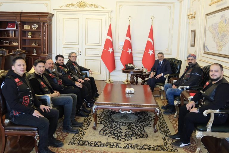 Chopper tutkunlarından Vali Özkan’a ziyaret