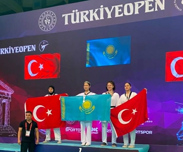 Rabia Yılmaz’dan çifte altın zafer