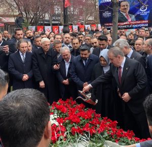 Muhsin Yazıcıoğlu vefatının 17. yılında dualarla anıldı
