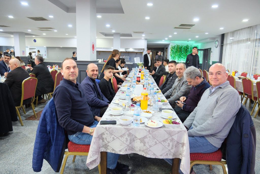 OSB’deki firma yetkilileri iftar programında buluştu