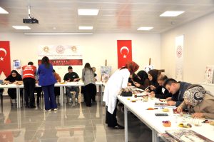 Şehit aileleri ve gazilere sanat desteği