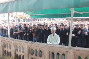 Nezaket Akdemir son yolculuğuna uğurlandı