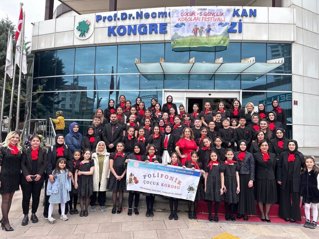 Polifonik Çocuk Korosu Ankara’da göz doldurdu