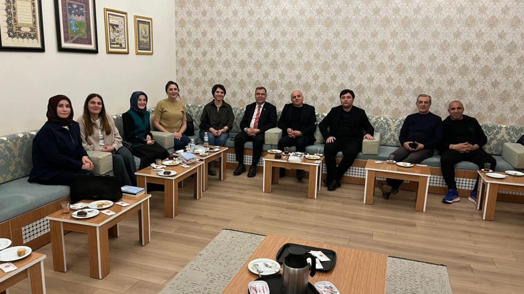 “Anne okuma grubu” ilk toplantısını yaptı