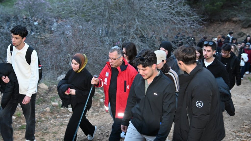 Çamlıkta günbatımı yürüyüşü etkinliği