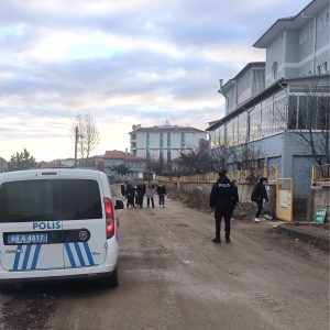 Okul çevrelerinde sıkı güvenlik denetimi sürüyor