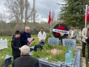 Veteriner Hekim Volkan Lale kabri başında anıldı