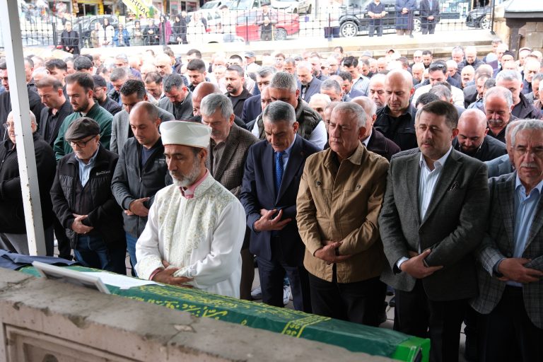 Atilla Saygı son yolculuğuna uğurlandı