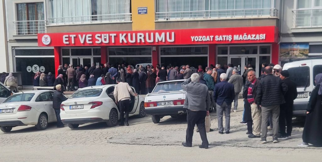 Vatandaşların tercihi et süt kurumu oldu