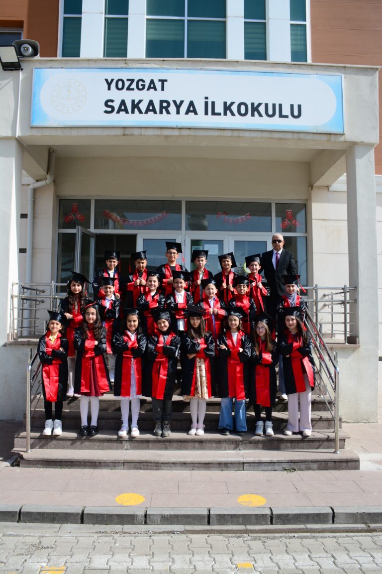 Karakaş’tan öğrencileri başarı dileği