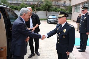 Vali Özkan’dan hayırlı olsun ziyaretleri