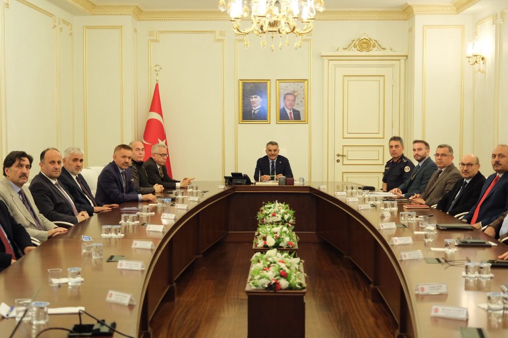Vali Özkan: Erişilebilir yaşam için çalışıyoruz