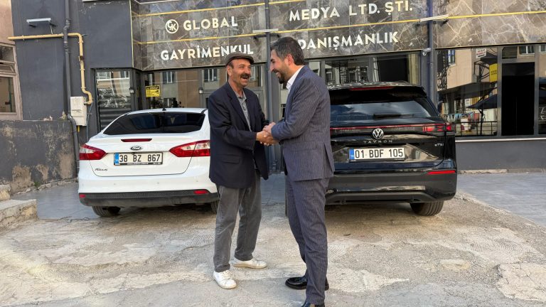 Şimşek: Milletimizin arasında olmaya devam edeceğiz