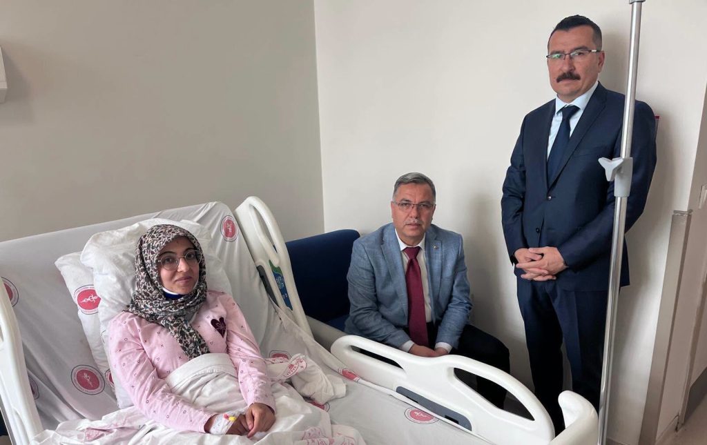 Altınkaynak’tan geçmiş olsun ziyareti