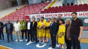 Eğitim camiası Futsal Turnuvasında buluştu