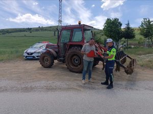 Jandarma’dan tarım araçlarına denetim