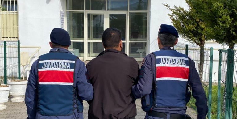 Aranan şahıslar tek tek yakalandı
