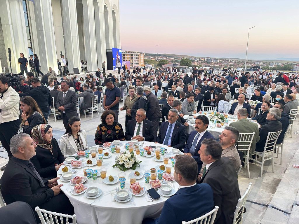 Vali Özkan Hacıbektaş’ta gönül sofrasında buluştu