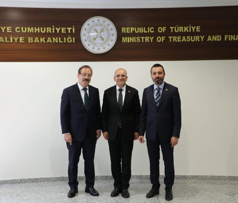 Akgül ve Şahan esnafın taleplerini Bakan Şimşek’e iletti