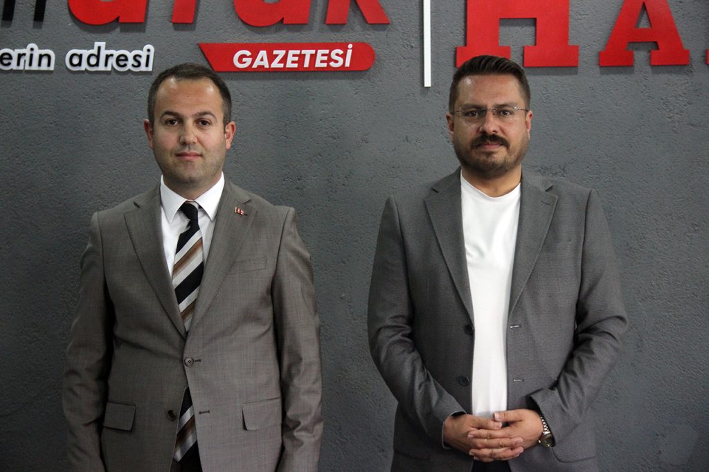 Ersançmış ve Asil’den Tinel’e ziyaret