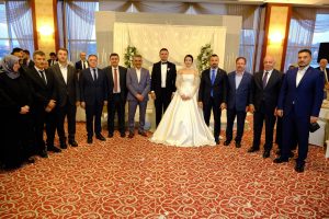Sungur ailesinin mutlu günü