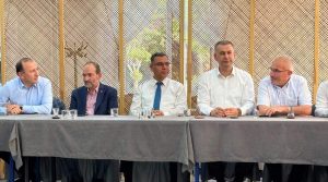 Yozgat eğitim camiasından Altınkaynak’a duygusal veda