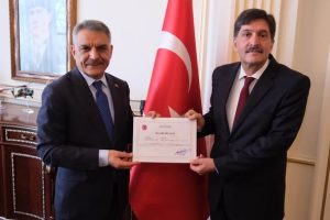 İki müdürden veda ziyareti
