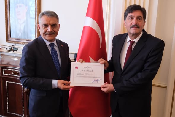 İki müdürden veda ziyareti