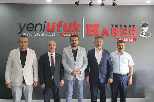 Gazetelerimize tebrik ziyaretleri sürüyor