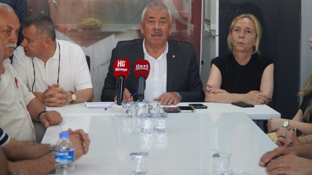 Yeni Parti ilk yönetim kurulu toplantısını yaptı
