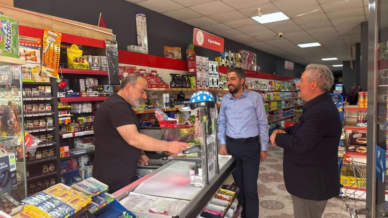 Başkan Şimşek esnaf ziyaretlerini sürdürüyor