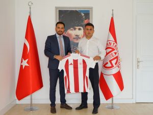 Yüzbaşıoğlu Antalyaspor’da Asbaşkan oldu