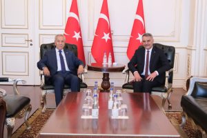Arınç’tan Yozgat’a özel ziyaret
