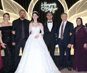 Altıntaş ve Alkan ailelerinin mutlu günü