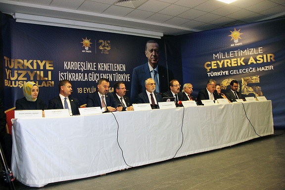Işıkhan: “Gençler geleceğini Yozgat’ta kursun”