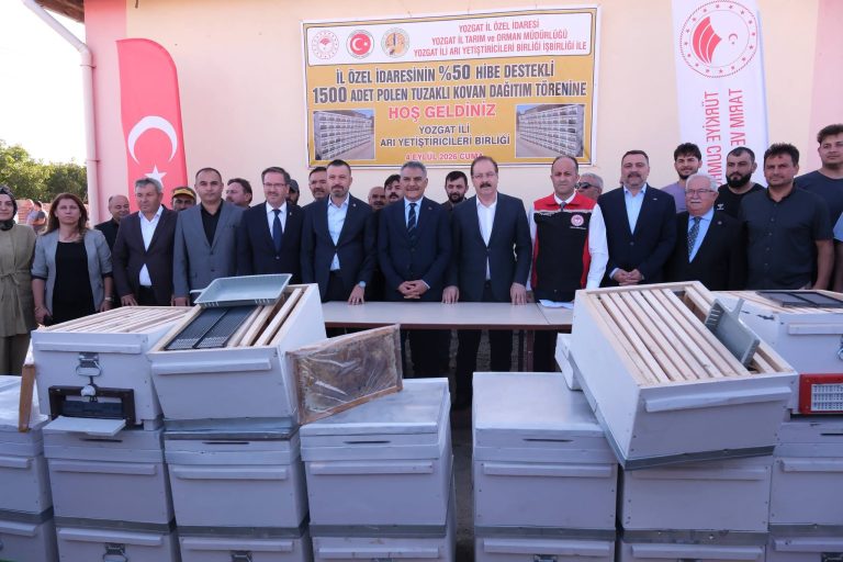 100 arıcıya 1500 kovan desteği