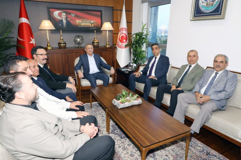 Bağcı ve heyetinden Oktay’a Gazi Meclis’te ziyaret