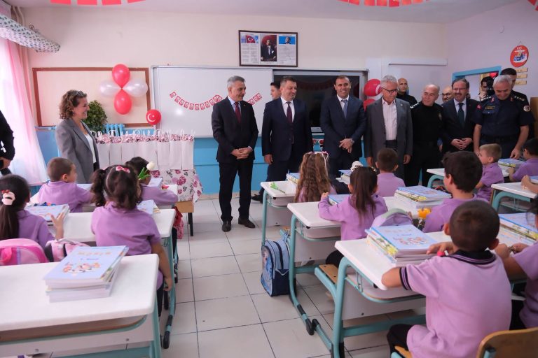 Yozgat’ta 451 okulda eğitim zili çaldı